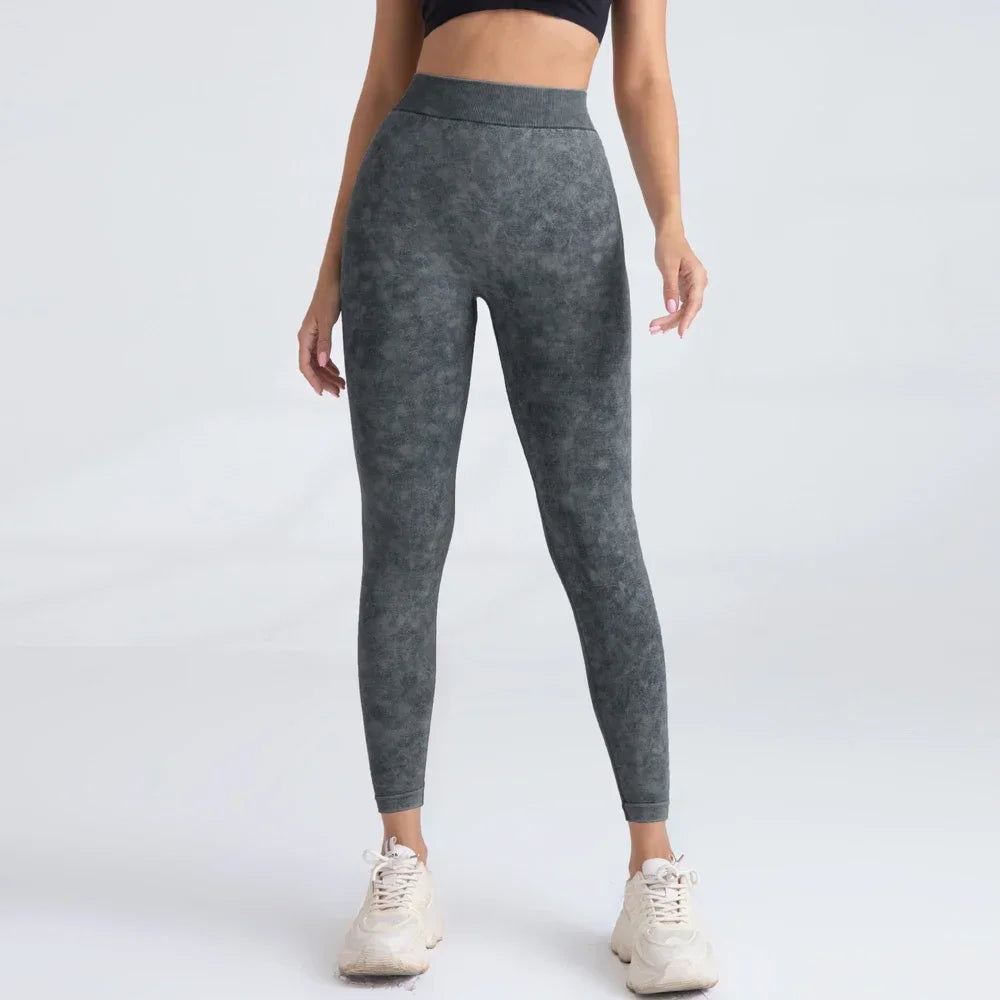 CN Guangdong V Back Yoga Pants Women Seamless Leggings