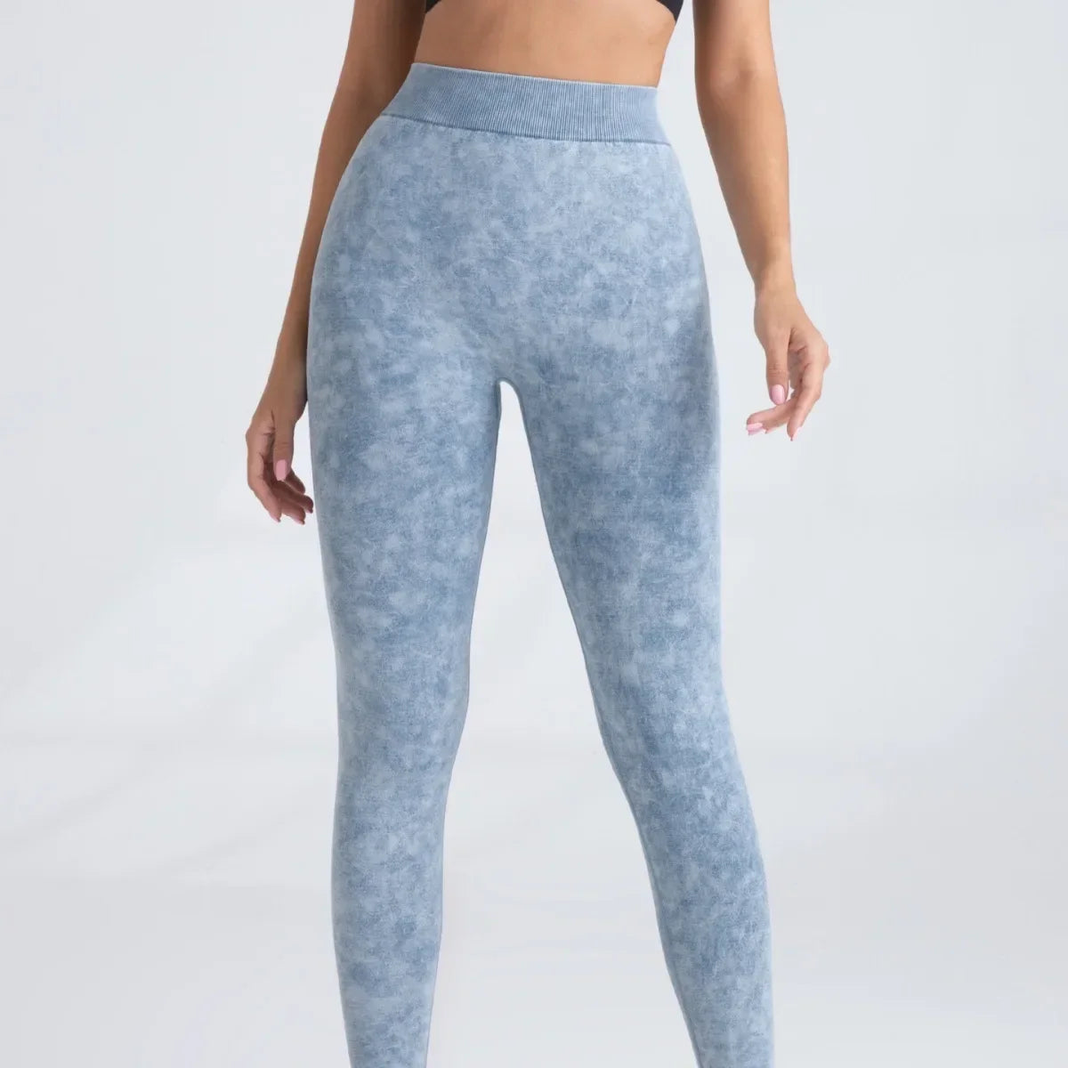 CN Guangdong V Back Yoga Pants Women Seamless Leggings
